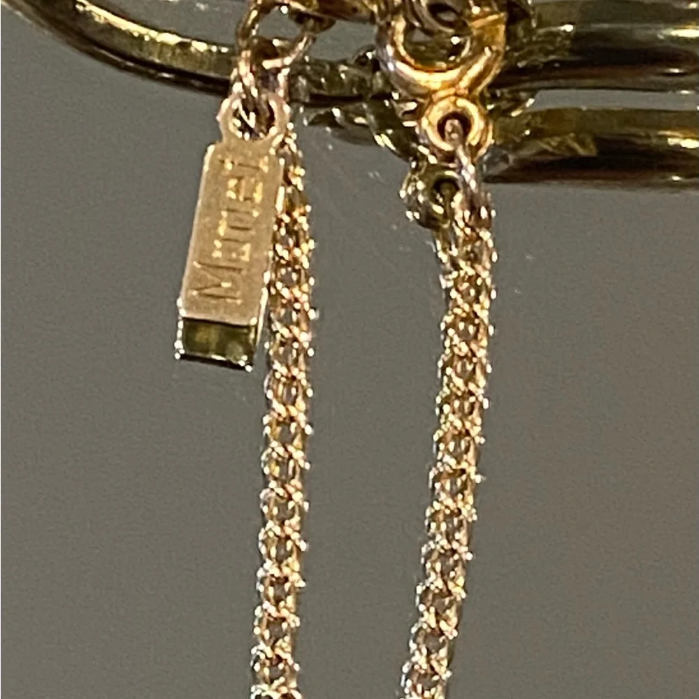 Monet Gold Chain-Link Bracelet - Picture 5 of 6
